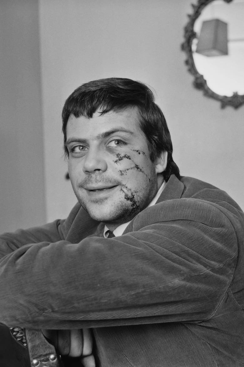 The Real Oliver Reed 2000